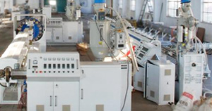 鑫翔宇耐高溫軟管設(shè)備